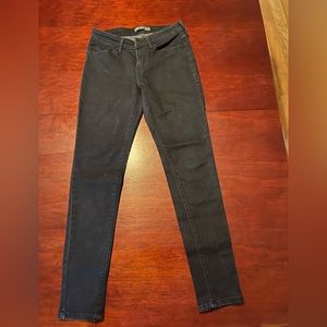 Levi’s black leggings